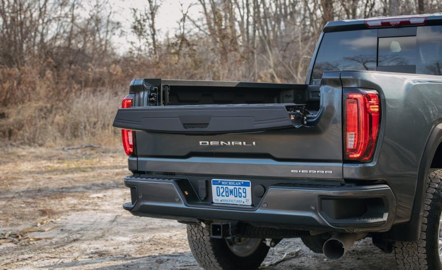 Багажник GMC Sierra 2500 HD Denali Crew Cab 2019 года  (фото 32 из 40)